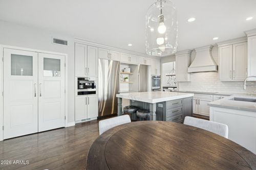 12594 E Poinsettia Dr, Scottsdale, AZ, 85259-3442 | Card Image
