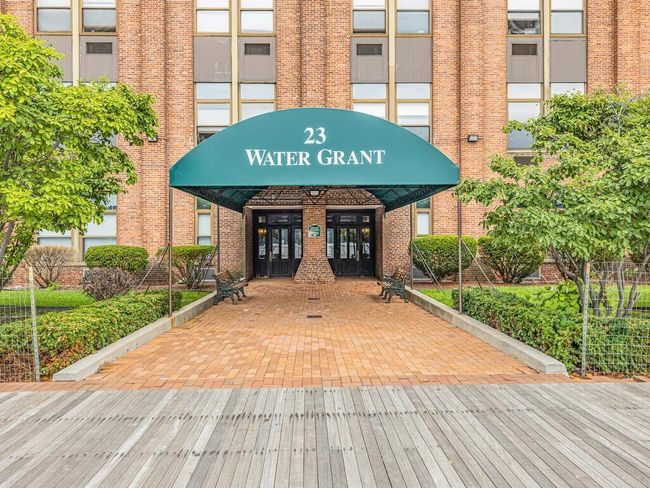 Entrance way | Image 15