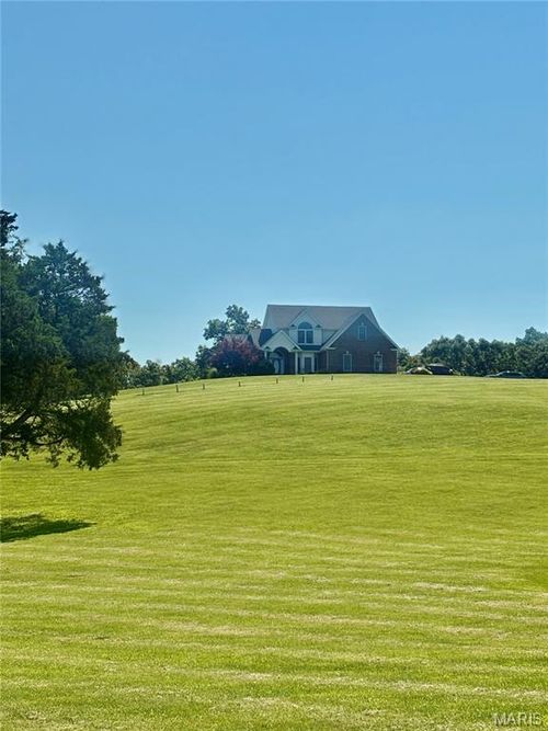 9 Buelah Dr, Troy, MO, 63379-3559 | Card Image