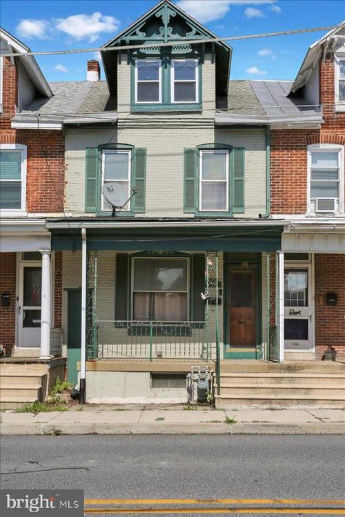 125 N Franklin St, FLEETWOOD, PA, 19522-1409 | Card Image