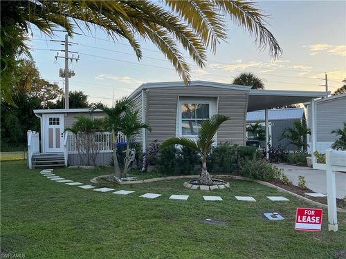 6671 Keystone Ct, NORTH PORT, FL, 34287-2654 | Card Image