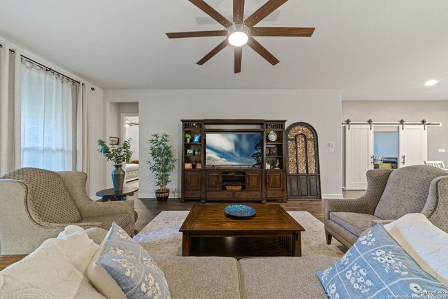 324 Rhapsody Rdg, House other with 3 bedrooms, 2 bathrooms and null parking in Spring Branch TX | Image 13