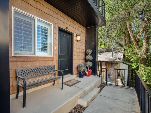 45 E Vantage Dr, North Salt Lake, UT, 84054-1807 | Card Image