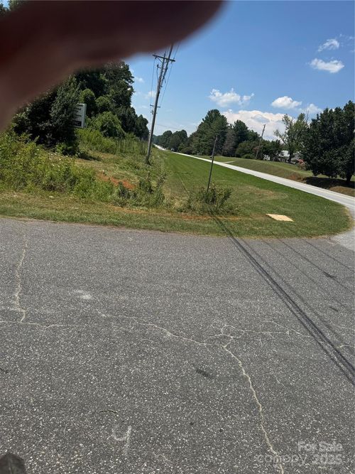 500 Business Park Dr, Dallas, NC, 28034-7787 | Card Image