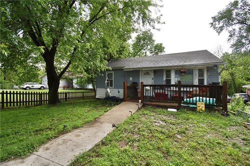 5239 N Bristol Ave, Kansas City, MO, 64119-3322 | Card Image