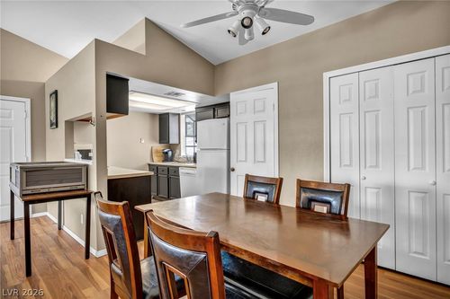 unit-203-5419 Centurion Ct, Las Vegas, NV, 89122-0212 | Card Image