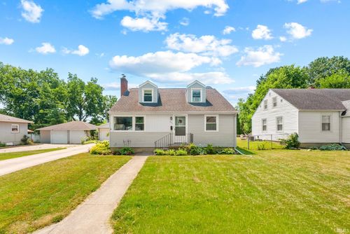 607 E 5th St, North Manchester, IN, 46962-2010 | Card Image