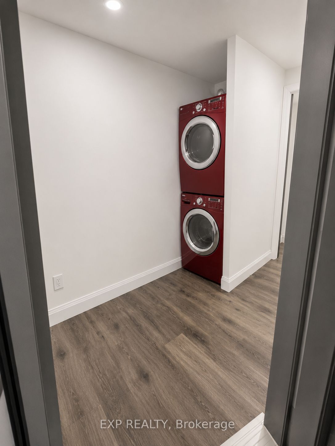 Residential Lease in Niagara Falls 5