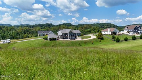 221 Lake View Estates Dr, Bristol, TN, 37620-1308 | Card Image