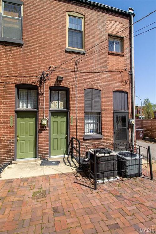 2nd-fl-2214 Cherokee St, Saint Louis, MO, 63118-3227 | Card Image