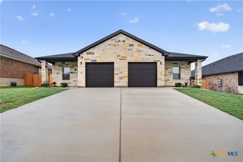 114 Leon Ln, Copperas Cove, TX, 76522-2492 | Card Image