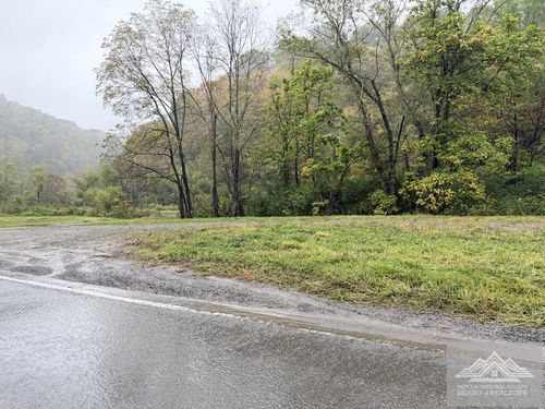 1569 Crane Creek Rd, Rock, WV, 24747 | Card Image