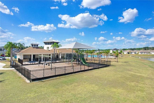 7929 Sail Clover Ln, House other with 3 bedrooms, 2 bathrooms and null parking in ZEPHYRHILLS FL | Image 32