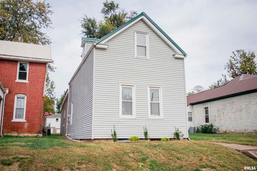1313 Ohio St, Quincy, IL, 62301-5025 | Card Image