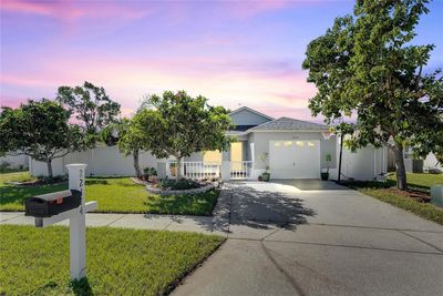 22144 Bell Harbor Drive, House other with 3 bedrooms, 2 bathrooms and null parking in Land O Lakes FL | Image 1