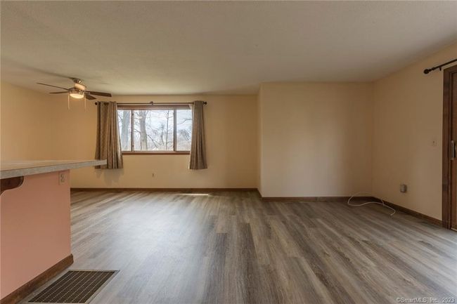 1 - 1 Oak Forest Dr, Condo with 3 bedrooms, 1 bathrooms and 2 parking in Manchester CT | Image 15