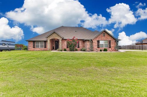 11508 Tarantino Dr, Oklahoma City, OK, 73173-5927 | Card Image