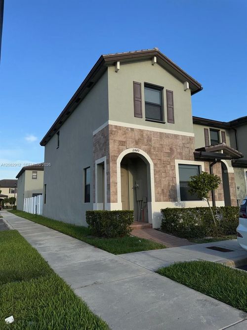 11449 W 34th Ln, Hialeah, FL, 33018-2208 | Card Image