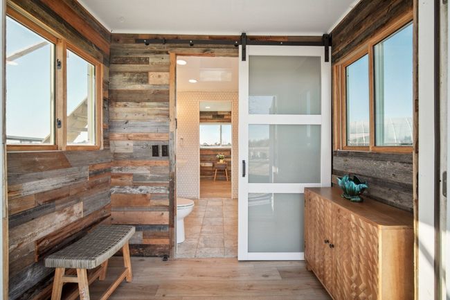 Guesthouse! Super cute place to lay your head - spacious full bathroom with barn doors and little bedroom with big views. | Image 32