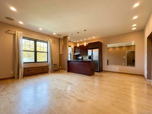 b-69-84 136th Street, New York, NY, 11367 | Card Image