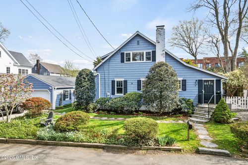 8 Potter Dr, Old Greenwich, CT, 06870-1507 | Card Image