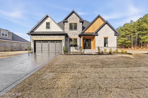 2041 Wind Lake Way, Leland, NC, 28451-9482 | Card Image