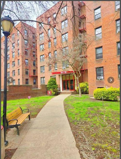 6g-15010 71st Avenue, New York, NY, 11367 | Card Image