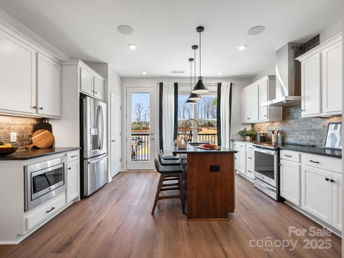 5036 Beirut Dr, Charlotte, NC, 28217-0434 | Card Image