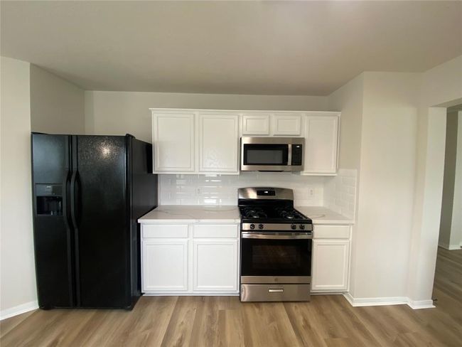 5638 Sequin Dr, House other with 4 bedrooms, 3 bathrooms and 2 parking in Spring TX | Image 9