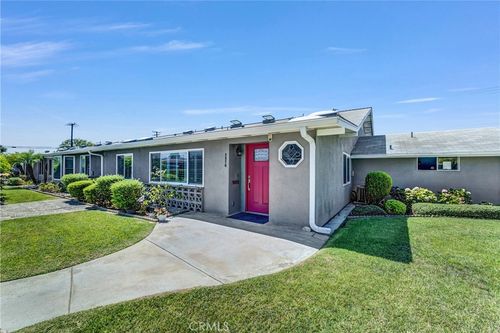 m10-257g-1491 Interlachen Road, Seal Beach, CA, 90740 | Card Image