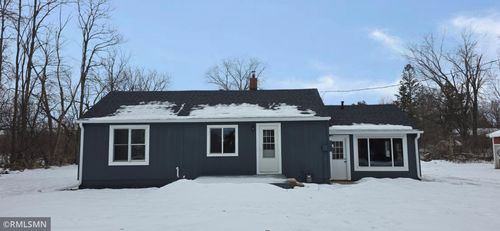 515 Central Dr E, Braham, MN, 55006-3039 | Card Image