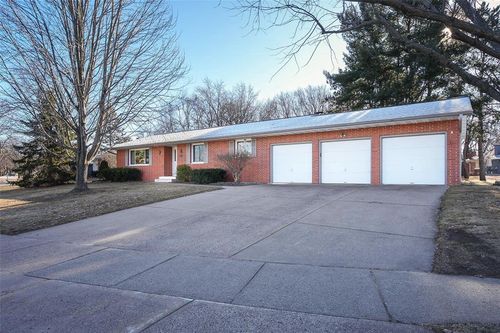 1205 Webster Ave, Eau Claire, WI, 54701-6584 | Card Image