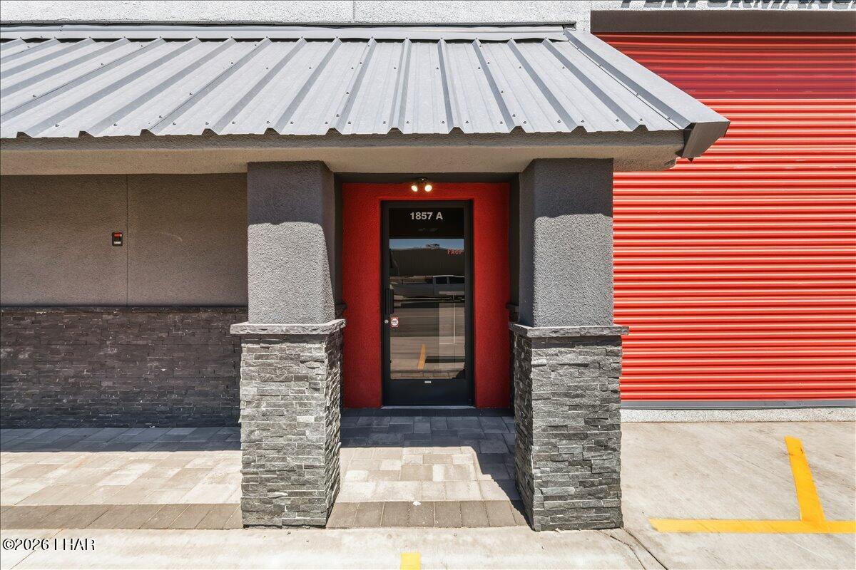 Commercial Lease in Lake Havasu City 3