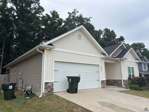 605 Adirondac Way, Bonaire, GA, 31005-5617 | Card Image