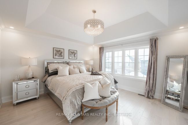 44 Bromont Dr, House other with 4 bedrooms, 4 bathrooms and 4 parking in Millbrook ON | Image 20