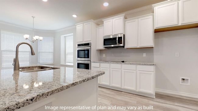 604 Sydney Blvd, House other with 5 bedrooms, 3 bathrooms and 3 parking in Thorndale TX | Image 10