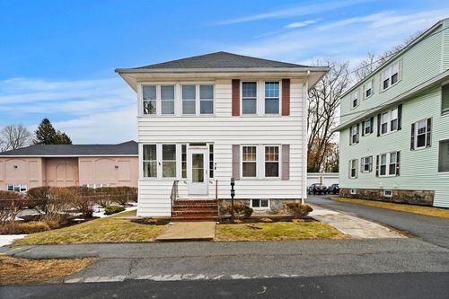 86-88 Maple Ave, North Andover, MA, 01845 | Card Image