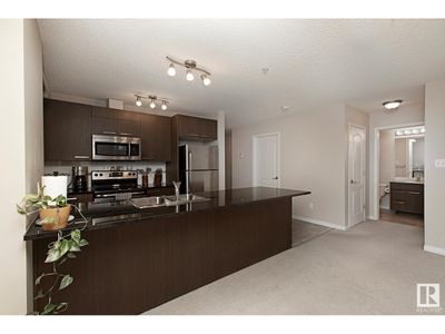 3206 - 9351 Simpson Dr Nw, Condo with 2 bedrooms, 2 bathrooms and 2 parking in Edmonton AB | Image 3