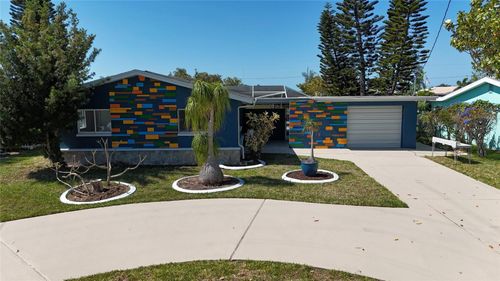 4240 Floramar Ter, New Port Richey, FL, 34652-3158 | Card Image