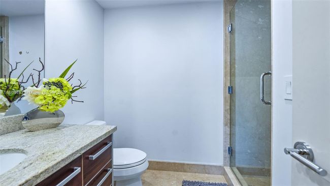 APT-2911 - 185 Sw 7 Th St, Condo with 3 bedrooms, 3 bathrooms and null parking in Miami FL | Image 29