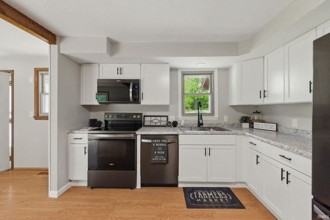 7956 N 225 W, House other with 3 bedrooms, 1 bathrooms and null parking in Delphi IN | Image 4