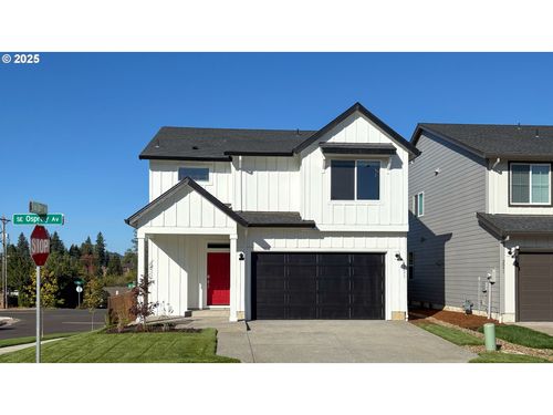2093 Se Osprey Ave, Gresham, OR, 97080-8885 | Card Image