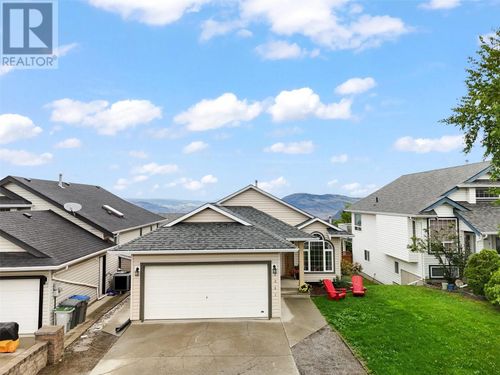 2341 Abbeyglen Way, Kamloops, BC, V1S1V7 | Card Image