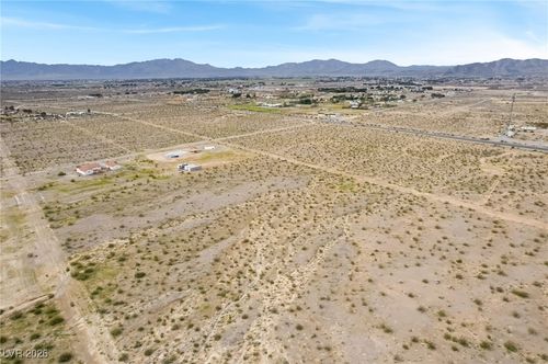2911 Morales Ln, Pahrump, NV, 89060 | Card Image