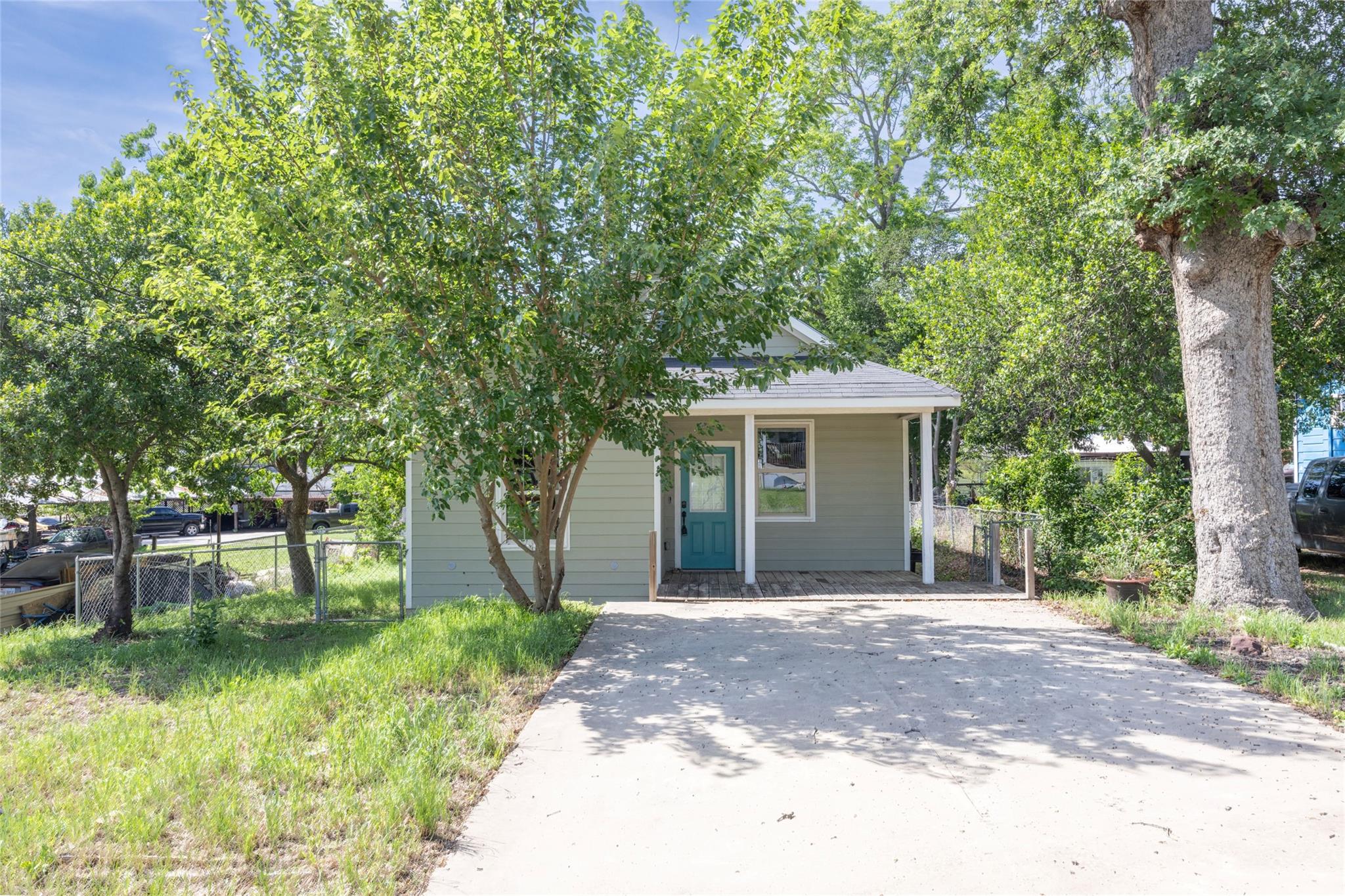 Residential in Hearne 4