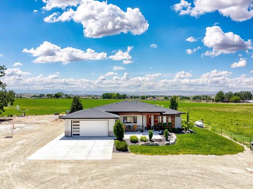 6255 Bennett Rd, Nampa, ID, 83686-9493 | Card Image