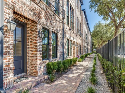 4110 Runyon Rd, Addison, TX, 75001-1575 | Card Image
