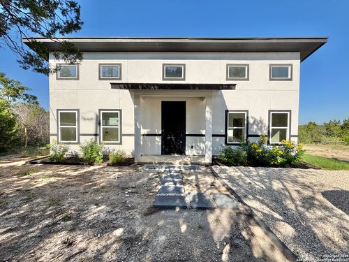 227 Canyon Springs Dr, Canyon Lake, TX, 78133-4302 | Card Image