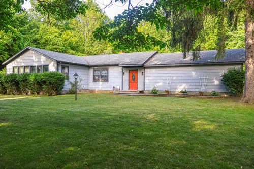 12422 Lubke Road, New Buffalo, MI, 49117 | Card Image