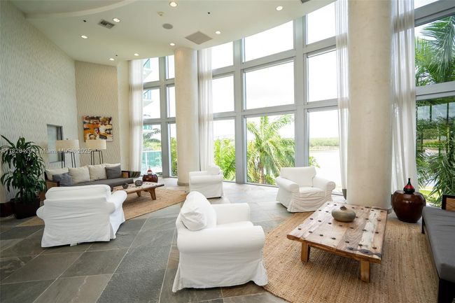 APT-1603N - 2641 N Flamingo Rd, Condo with 2 bedrooms, 2 bathrooms and null parking in Sunrise FL | Image 36